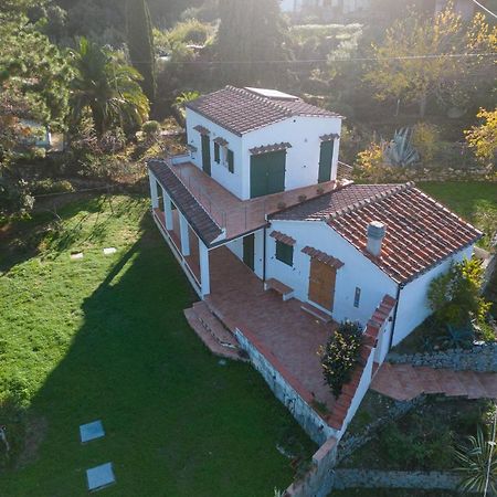 Villa Caterina Quiete E Mare-Goelba SantʼAndrea Exterior foto